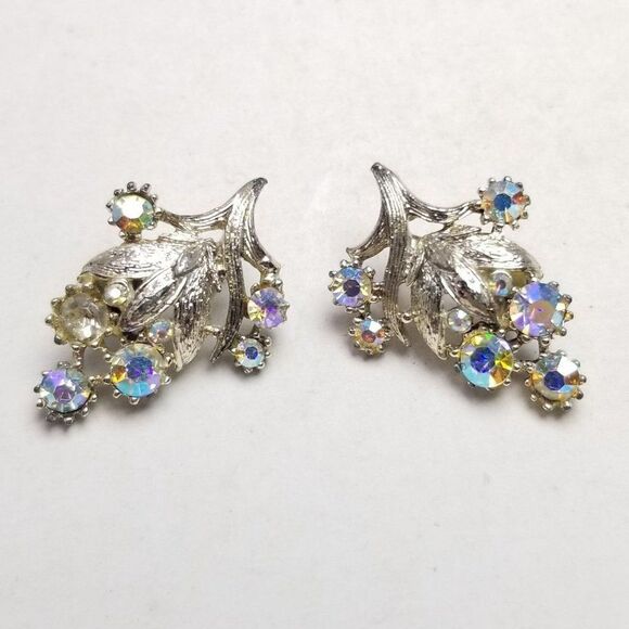 Vintage Coro Sparkly AB Rhinestone Clip On Earrings, Silver Tone Setting, Estate - Picture 1 of 8
